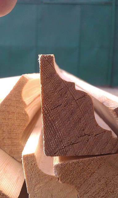 Плинтус деревянный 3 X 4 см сосна - фото 2 - id-p1910880