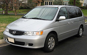 Мухобойка (дефлектор капота) Honda Odissey 1999-2003