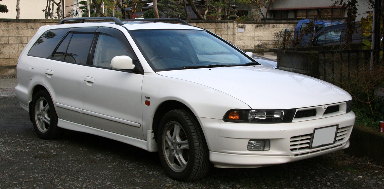 Мухобойка (дефлектор капота) Mitsubishi Galant/ Legnum 1996-1998 (carbon)