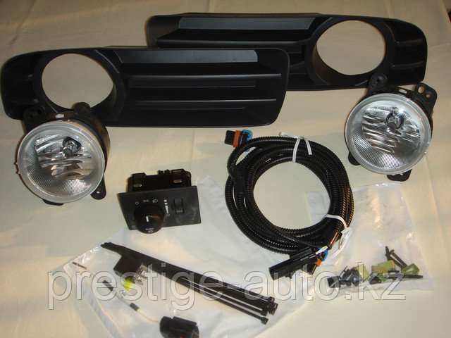 Противотуманные фары на Chrysler 300c V-2,7 V-3,5