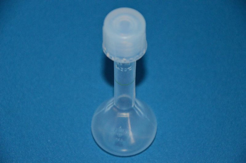 Колба мерная с винтовой пробкой, 25 мл, класс А, фторопластовая (PFA) (VITLAB), фото 1