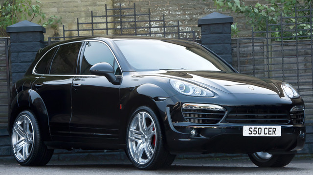 Обвес Kahn SUPERSPORT WIDE-TRACK на Porsche Cayenne 958 - фото 8 - id-p2008652