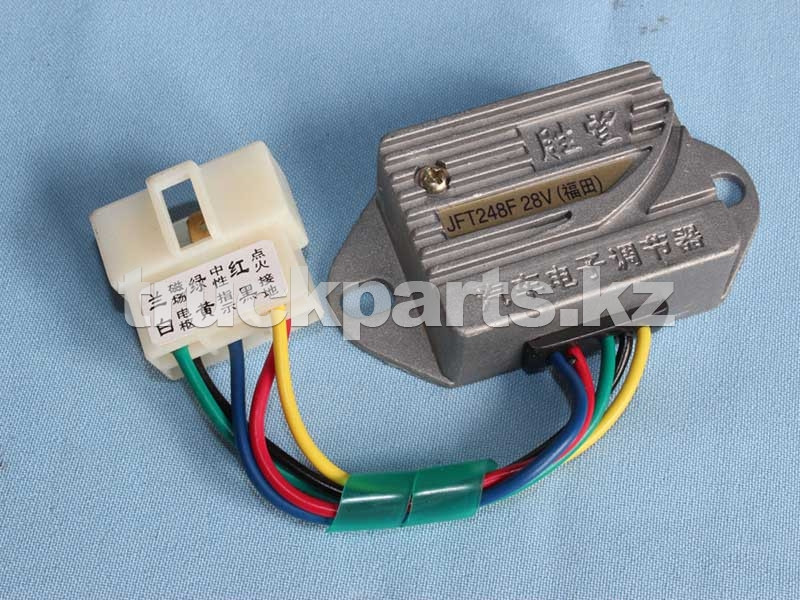 Реле-регулятор напряжения генератора JFT248F 28V 1500W внешнее FAW
