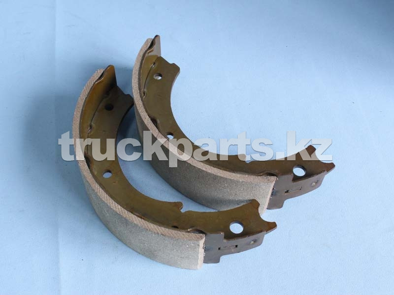 Колодка ручного тормоза BMK EQ1060, EQ1061, NJ1043 Фотон (FOTON) 110533-TF3501130