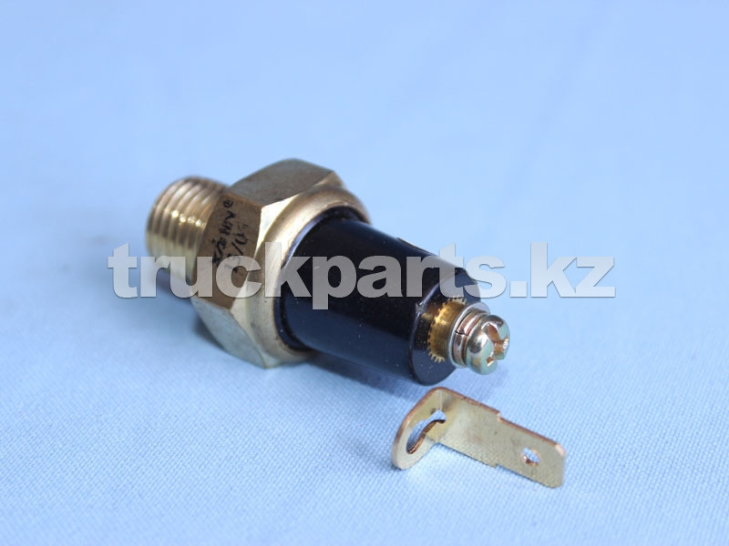 Датчик давления масла JK671 13 мм ДВС 4D26 (QC490)