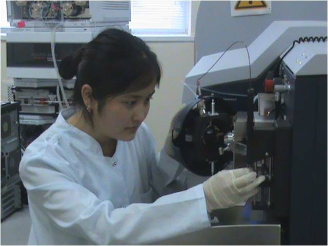 институт химических исследований. ихр ран. химик лаборант. институт химических исследований. институт химических наук.