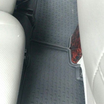 Резиновые коврики для Toyota Highlander III 2013-2018, фото 2