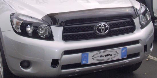 Защита фар Toyota RAV4 2006-2008 с чёрным рисунком