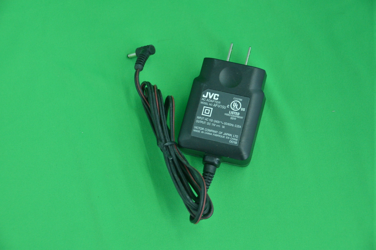 Сетевой адаптер JVC AP V12U (круглый штекер) - фото 1 - id-p1811405