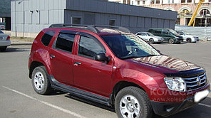 Дефлектор капота Renault Duster 2010+