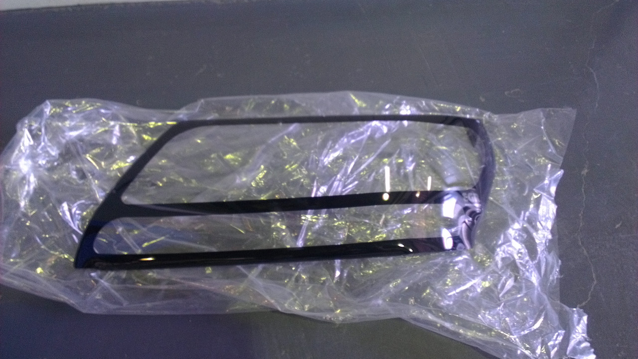 Защита фар EGR Suzuki Grand Vitara 2006- 2014 с чёрной окантовкой