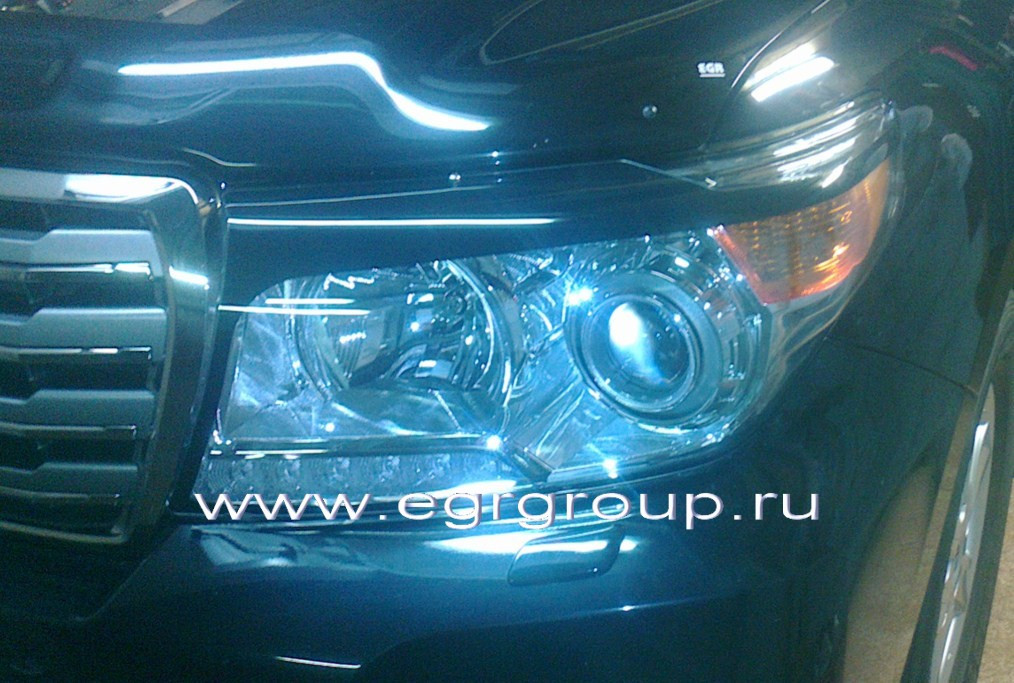 Защита фар EGR Toyota Land Cruiser 200 2012-2015 с чёрной окантовкой