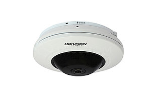 IP Камера видеонаблюдения Hikvision DS-2CD2942F