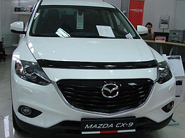 Мухобойка (дефлектор капота) Mazda CX9 2007+