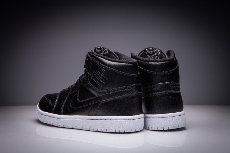 Кожаные кроссовки Air Jordan 1 Retro "Black/White" (36-47) - фото 5 - id-p36710107