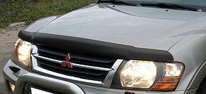 Мухобойка (дефлектор капота) EGR Mitsubishi Pajero 3 2000-2006