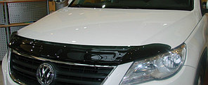 Дефлектор капота EGR Volkswagen Tiguan 2007+ с логотипом