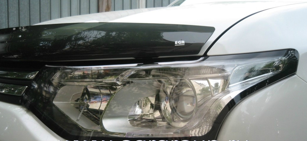 Защита фар EGR Mitsubishi Outlander 2012-2014 с чёрной окантовкой - фото 1 - id-p36190628