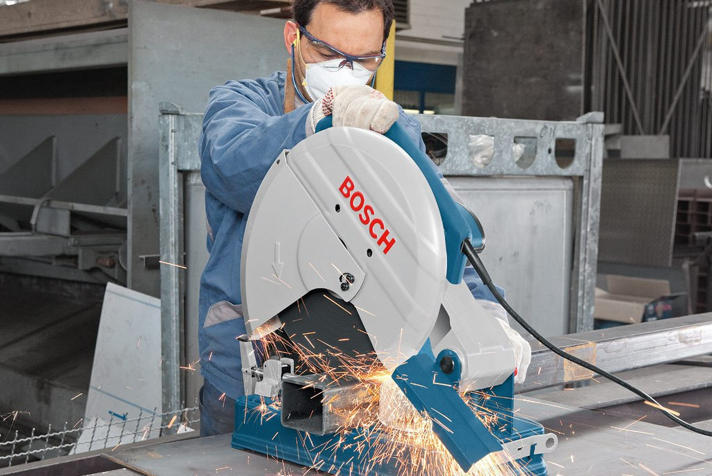 Пила отрезная по металлу Bosch gco 2000