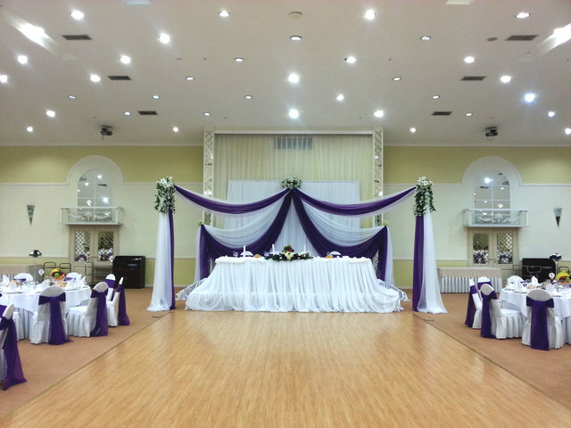 Оформление свадьбы в фиолетовом цвете, Princess Hall.