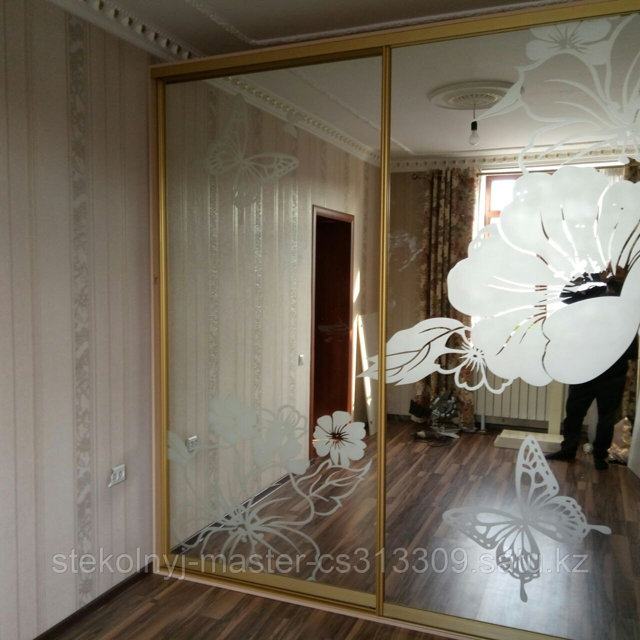 Зеркало с рисунком