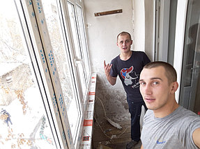 Наши специалисты Рашид и Валерий. 