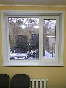 Двухкамерное остекление, установка глухого типа пластикового окна и сложного открывания