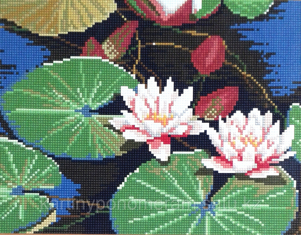 Картина стразами на подрамнике (30х40 см) C013