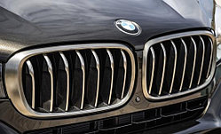 Оригинальная решётка радиатора BMW X6 F16. "Pure Extravagance."