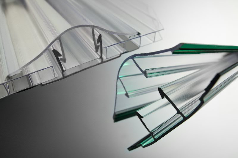 Профиль соединительный разъемный прозрачный