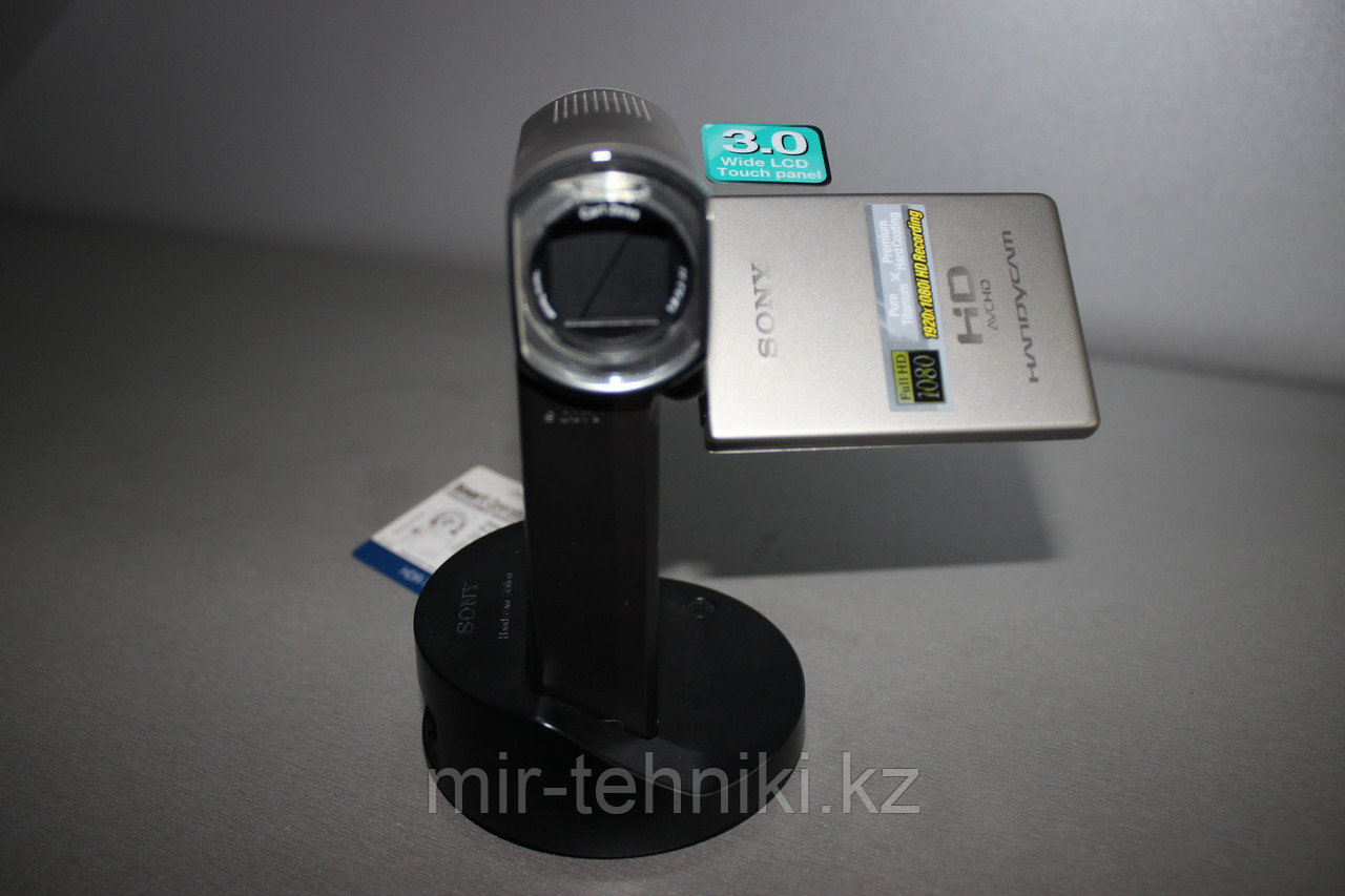Цифровая видеокамера  Sony TG1E