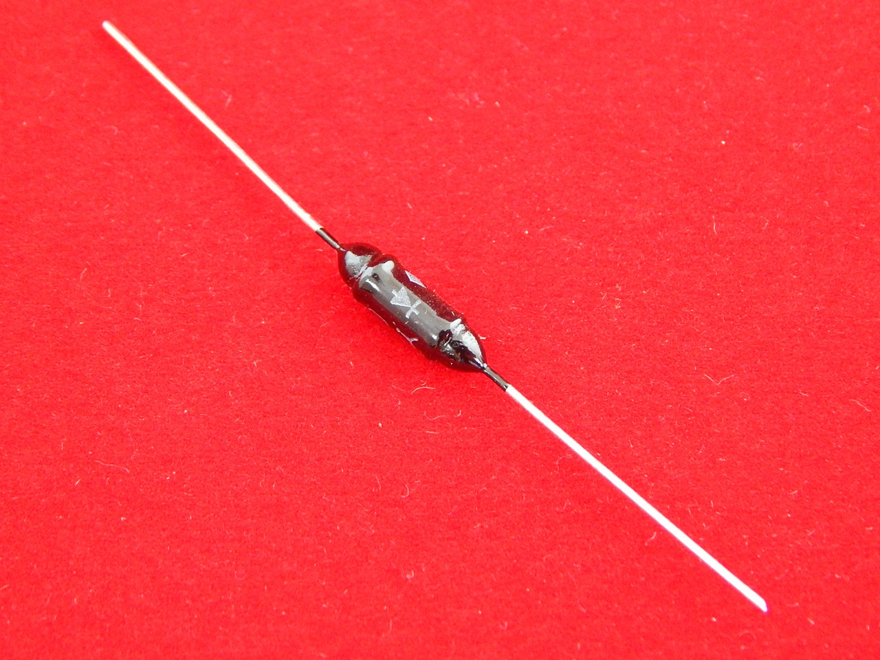 Диод д310 кр. Д220 аналог. Диод кд208. Д 220в. Даташит д220.