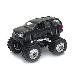 Модель машины 1:34-39 Chevrolet Tahoe Big Wheel