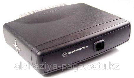 Автомобильная радиостанция Motorola GM Databox 136-174МГц.