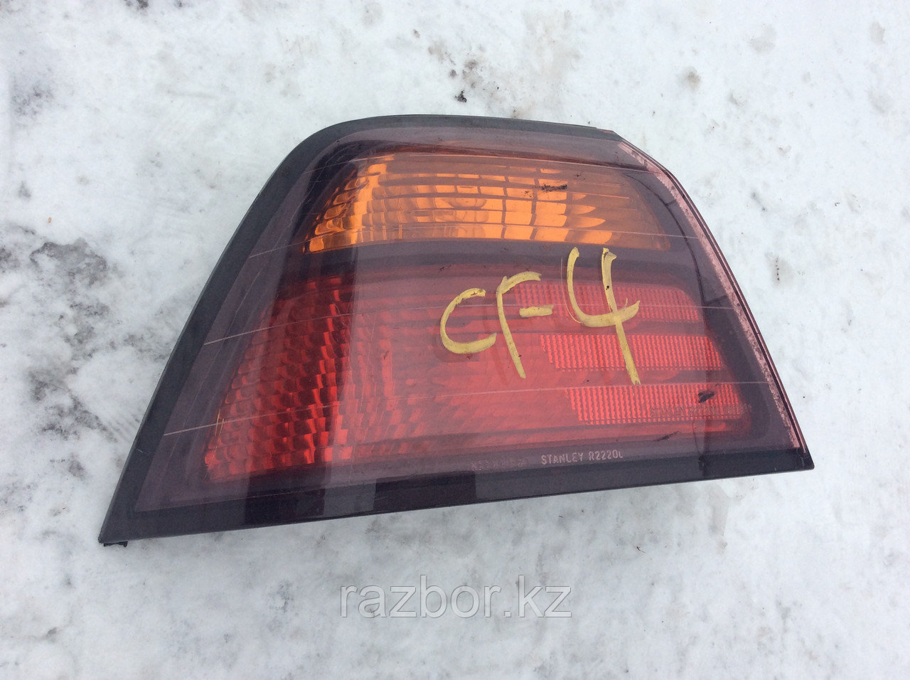 Фонарь задний левый Honda Accord
