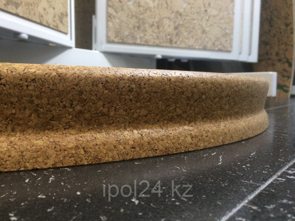 Плинтус Z-2 лакированный с кабель каналом (20*40*910мм)