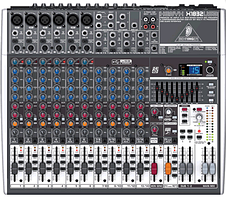 Микшерный пульт Behringer XENYX X1832USB-EU