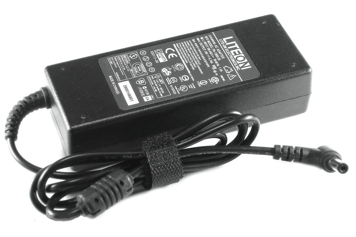 Адаптер питания для ноутбука "Adapter Power for Notebook Liteon  19V 4.74A ,90W,5.5 * 2.5, M:PA-1900-04"