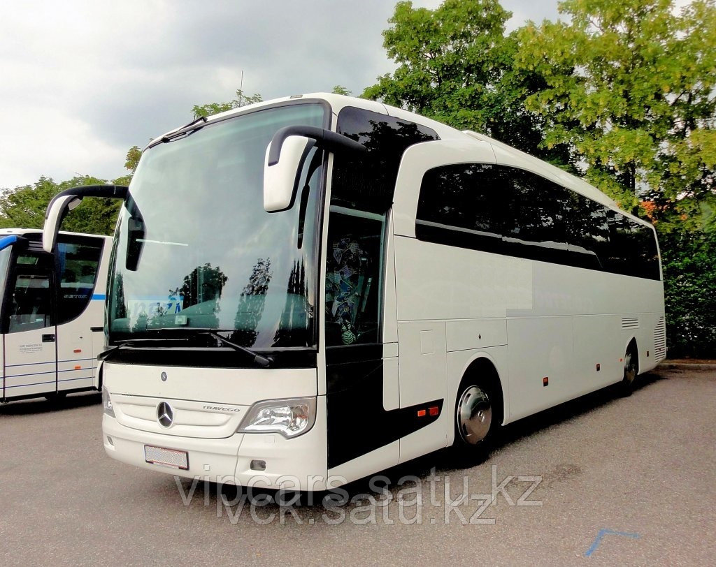 Аренда автобуса Mercedes Travego