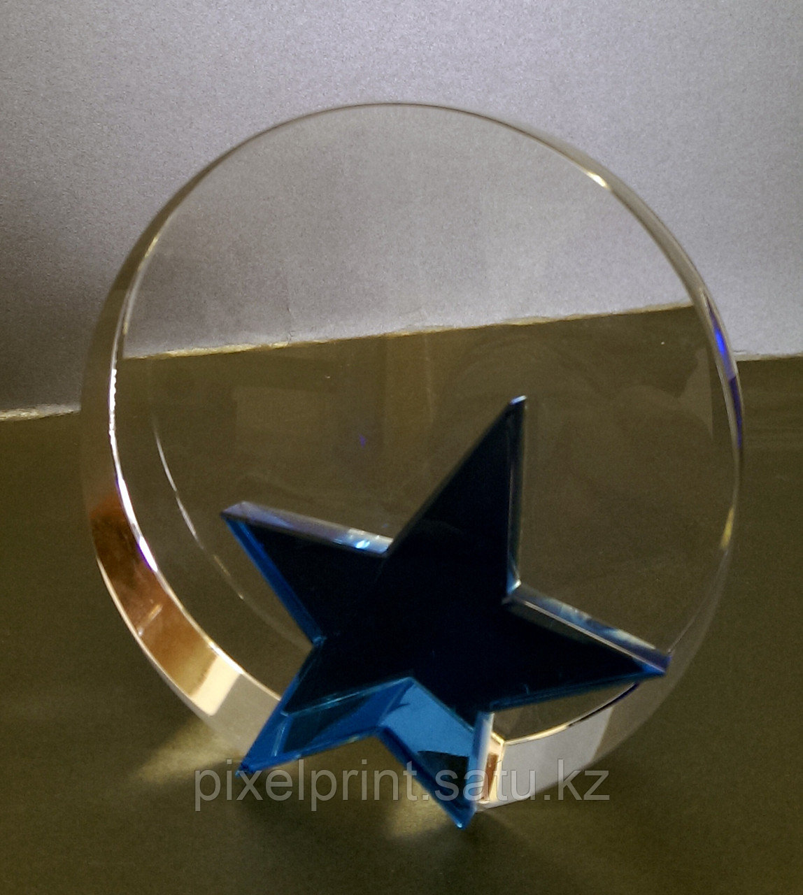 Наградной кристалл со звездой - фото 1 - id-p40181523
