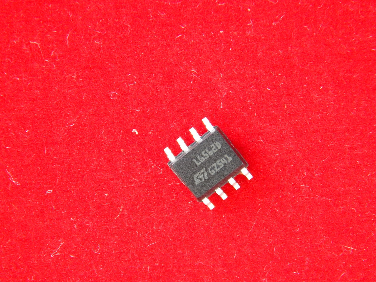 L6562D Контроллер PFC (коррекция коэффициента мощности) - фото 1 - id-p40343769