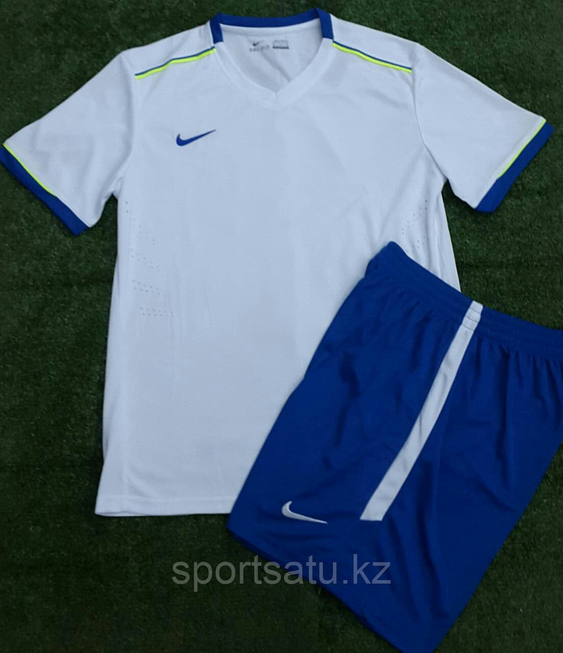 Футбольная форма на команду Nike взрослые - фото 1 - id-p40388597