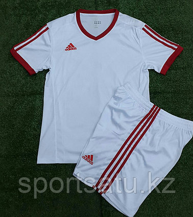  Футбольная форма на команду Adidas взрослые