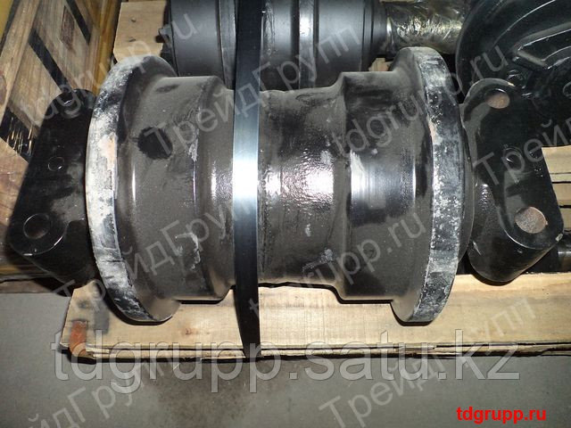 2270-9025 Каток опорный Doosan S340