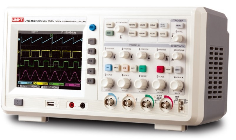 UTD4104C Осциллограф 100МГц, 4-х канальный UNI-T