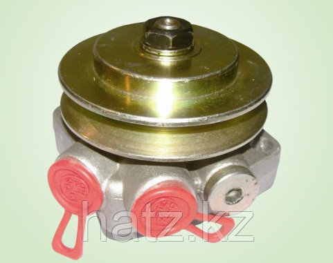 Помпа на DEUTZ BF 4M1013FC