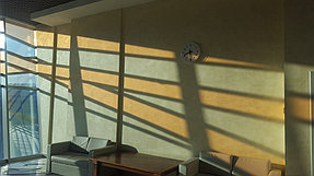 Часы стрелочные вторичные самонастраивающиеся СВС.ОМС.30.ДС24Т.Б.П.АЦ