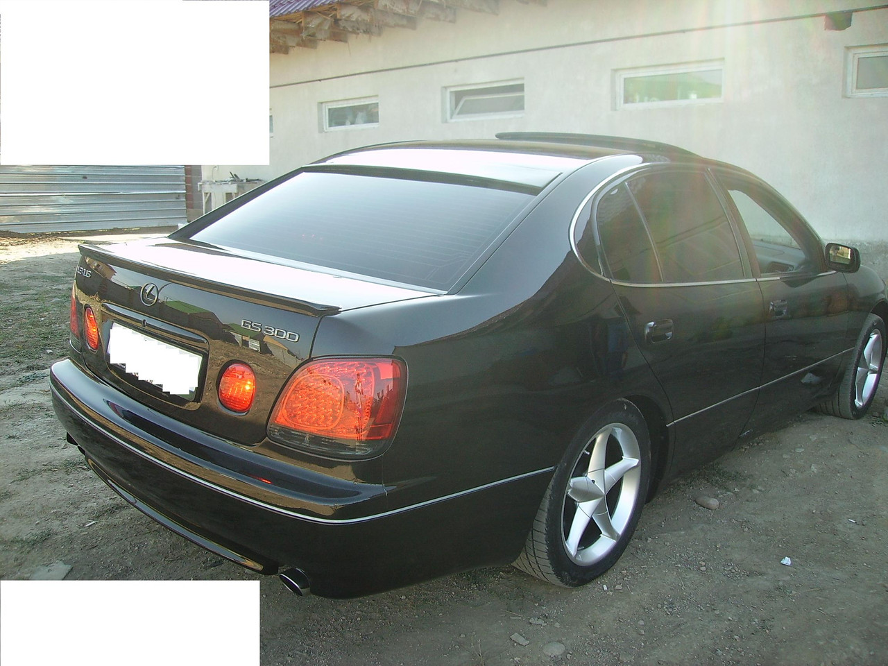 Спойлер (козырек) на заднее стекло Lexus GS (160)