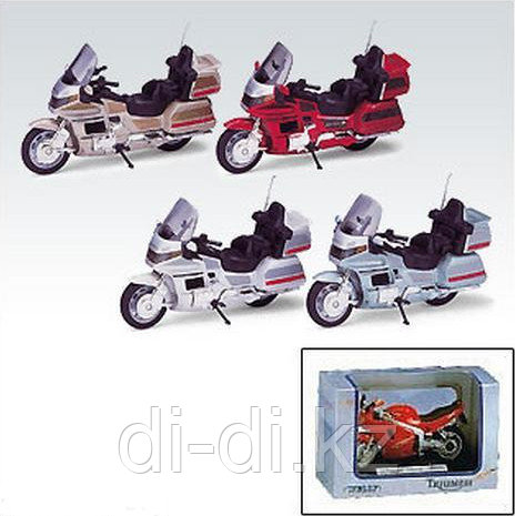 Игрушка модель мотоцикла 1:18 Honda Gold Wing