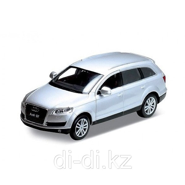 Игрушка модель машины 1:32 Audi Q7